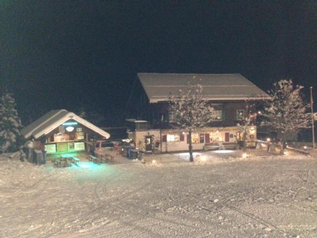 Gasthaus Waldhaus Melchtal Екстериор снимка